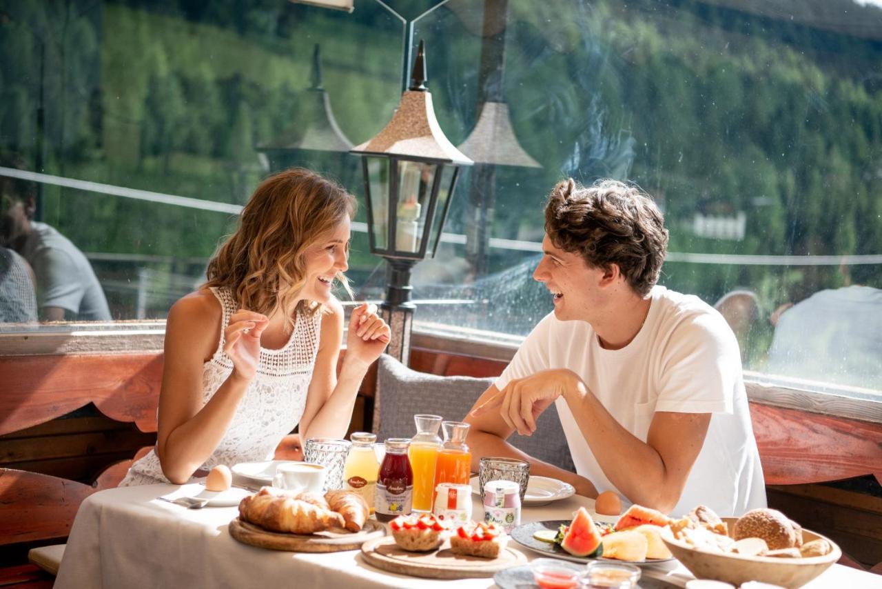 Penserhof - Alpine Hotel & Restaurant Exteriör bild